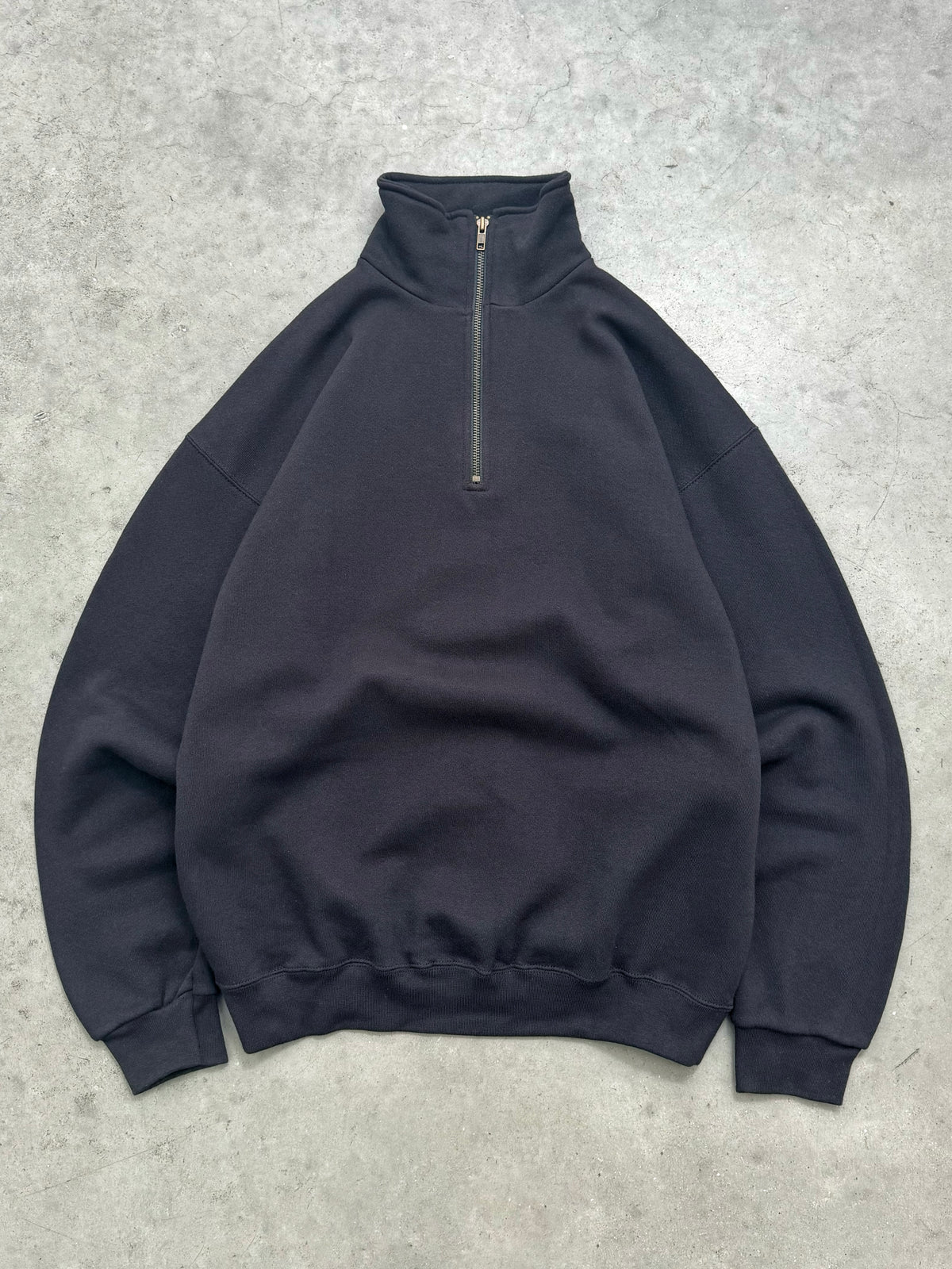 FADED BLACK QUARTER ZIP SWEATSHIRT - 1990S