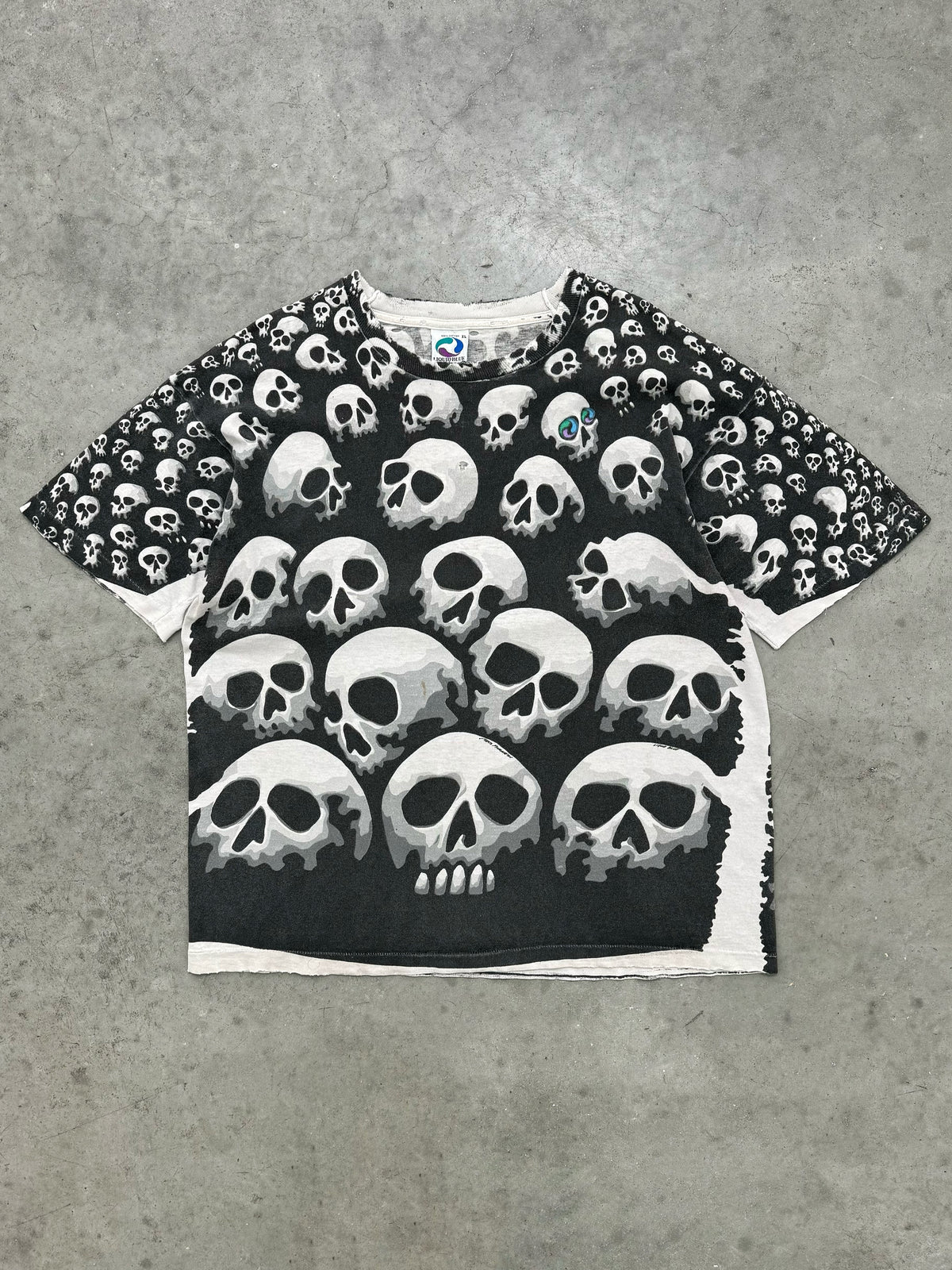 FADED SKULL PRINT "LIQUID BLUE" TEE - 1990S