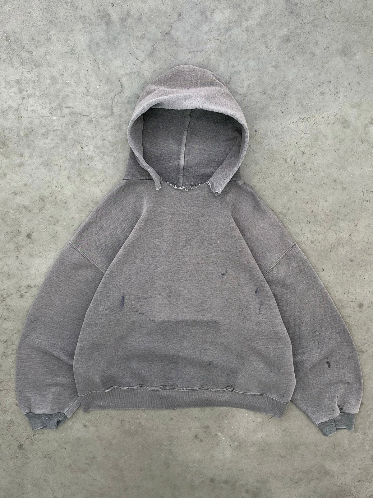 DISTRESSED SUN FADED SMOKE GREY RUSSELL HOODIE - 1990S