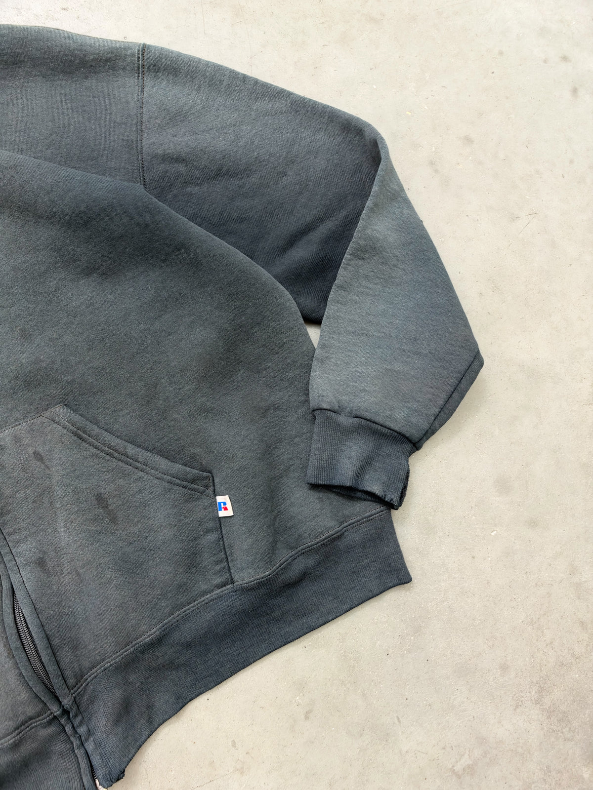 DISTRESSED FADED MIDNIGHT BLACK RUSSELL ZIP UP HOODIE - 1990S