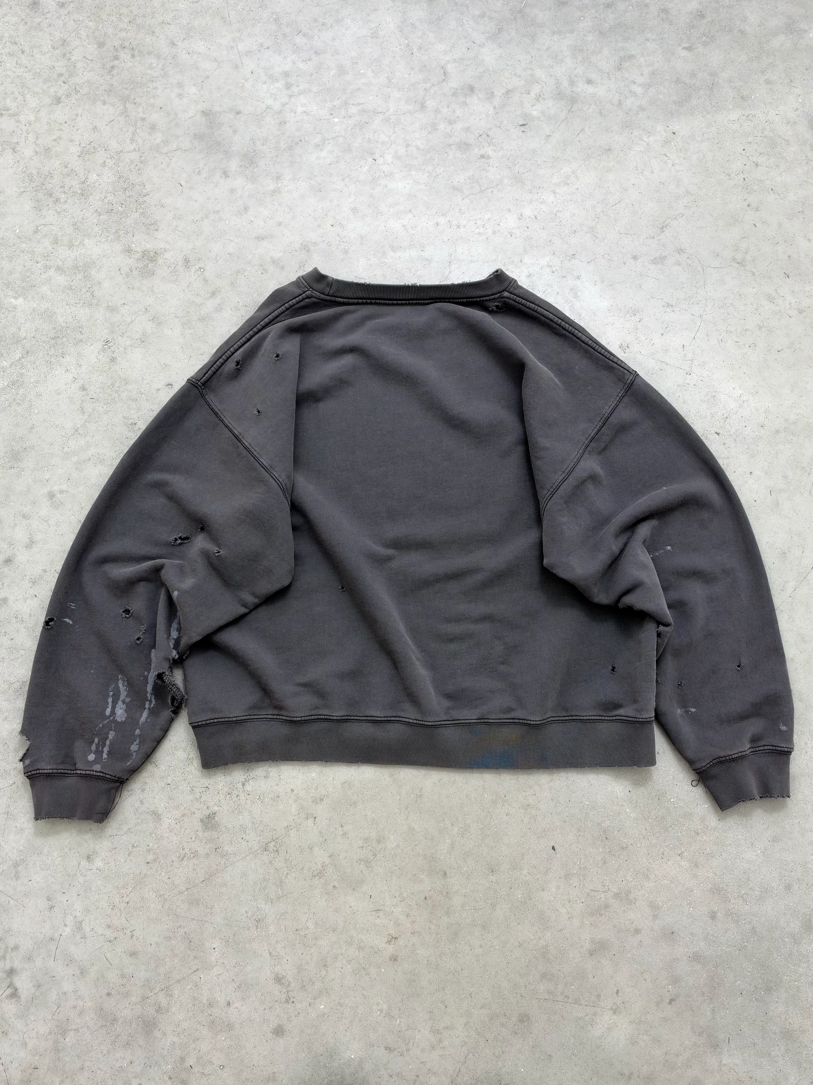 1/1 SAMPLE "WATCH-PEEKER" CREWNECK - FADED BLACK