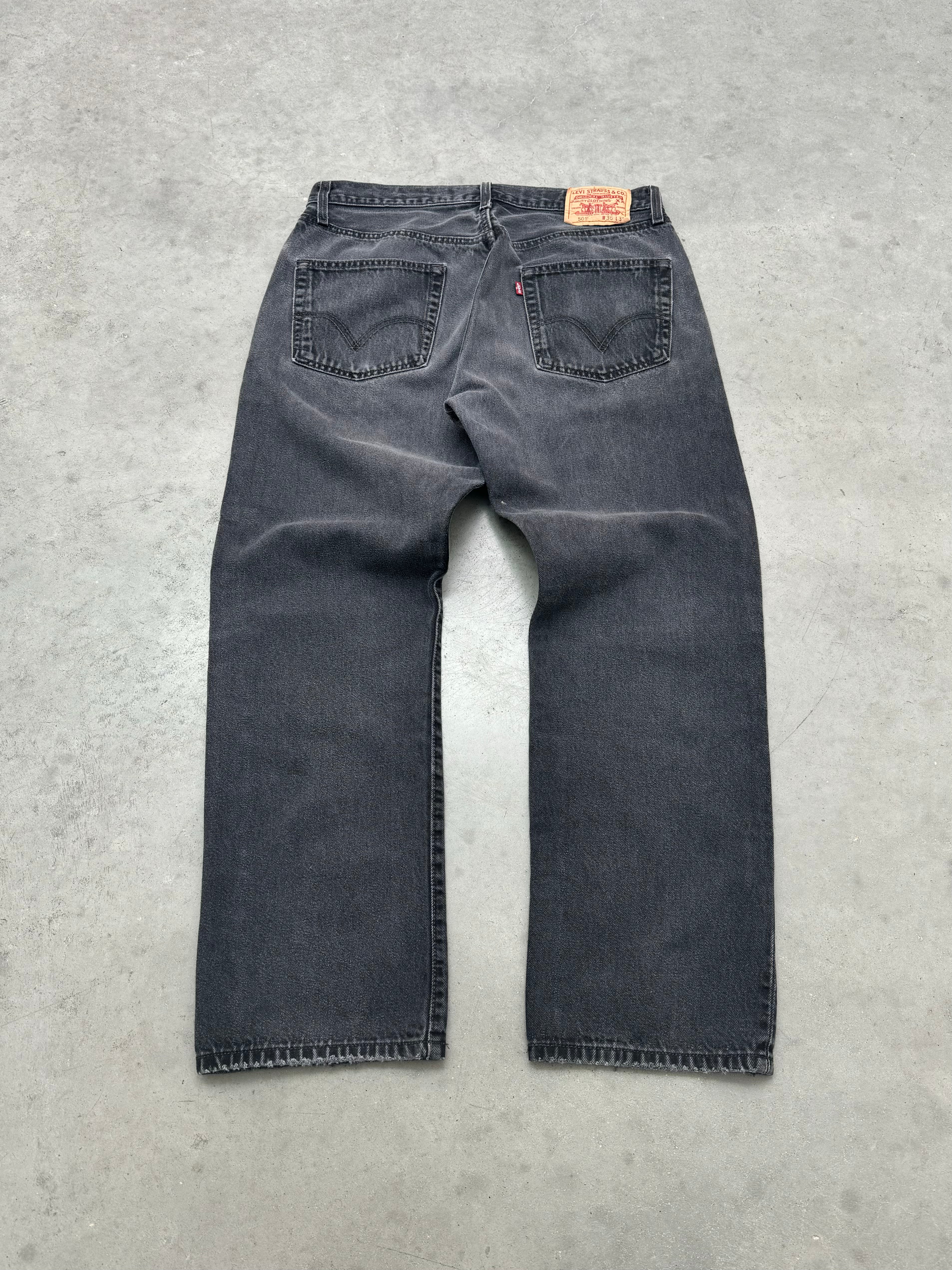 FADED BLACK LEVI’S 501 JEANS - 2000S