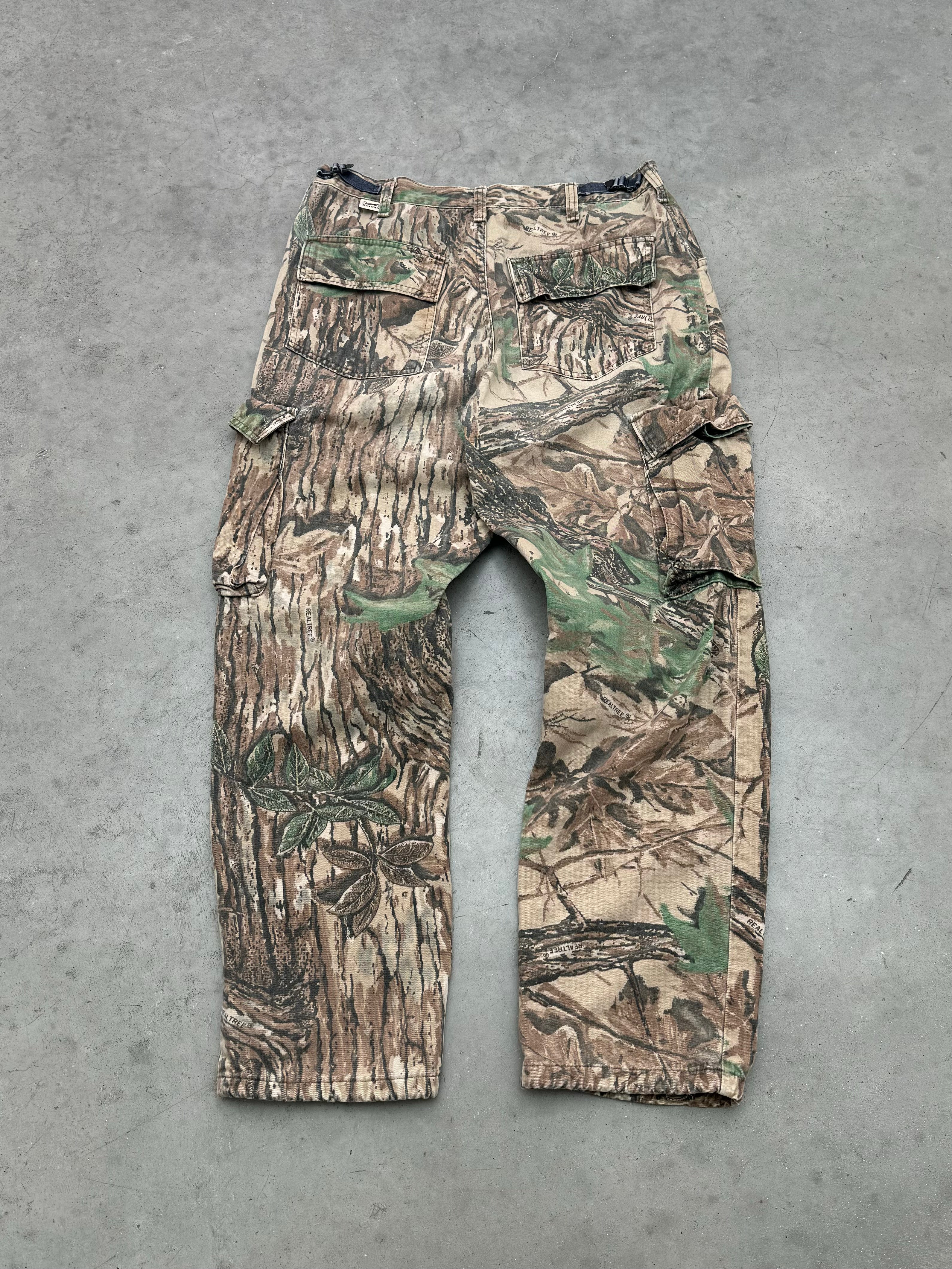 FADED REALTREE CARGO PANTS - 1990S