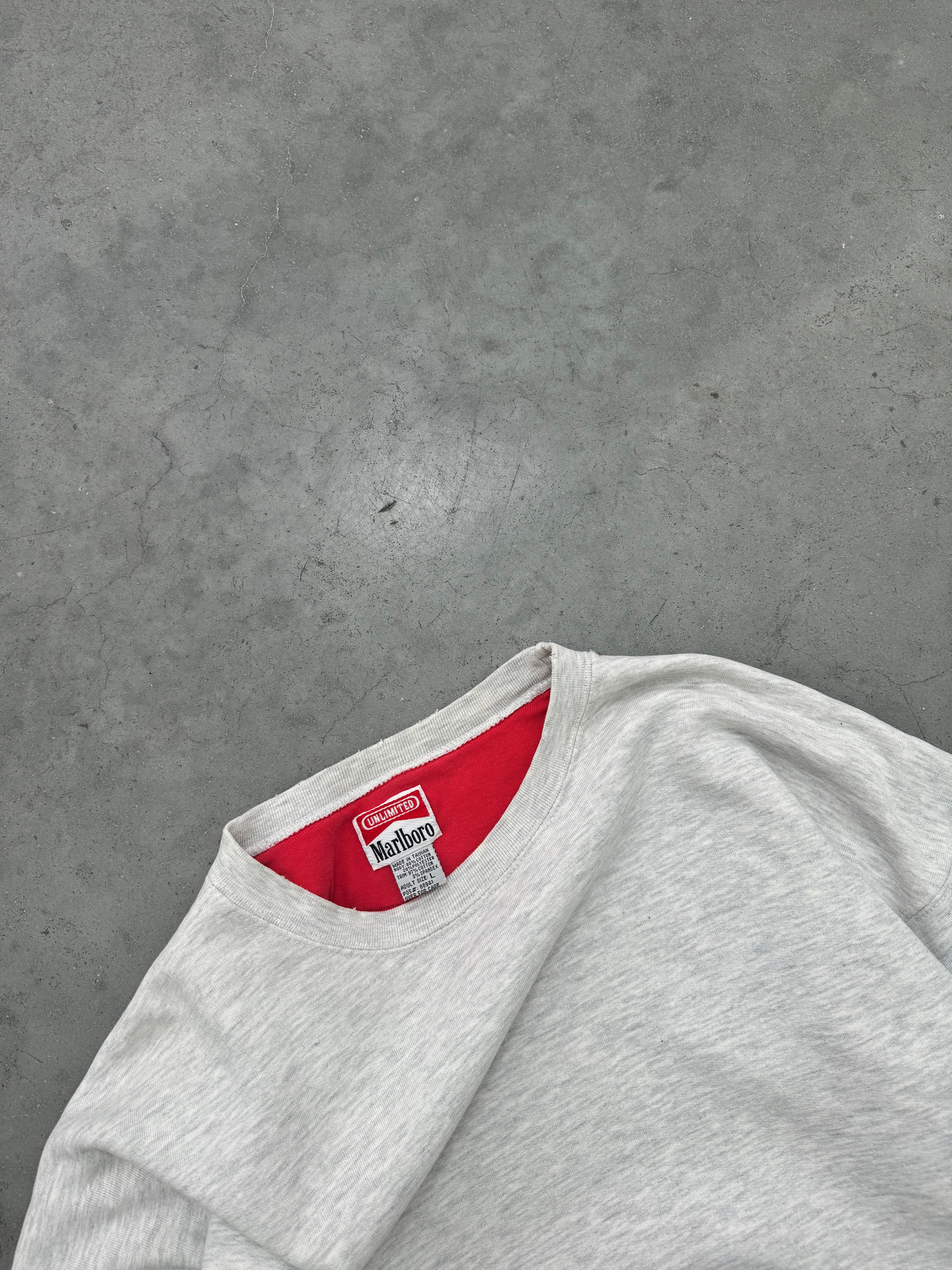 HEATHER GREY MARLBORO "GECKO" CREWNECK - 1990S