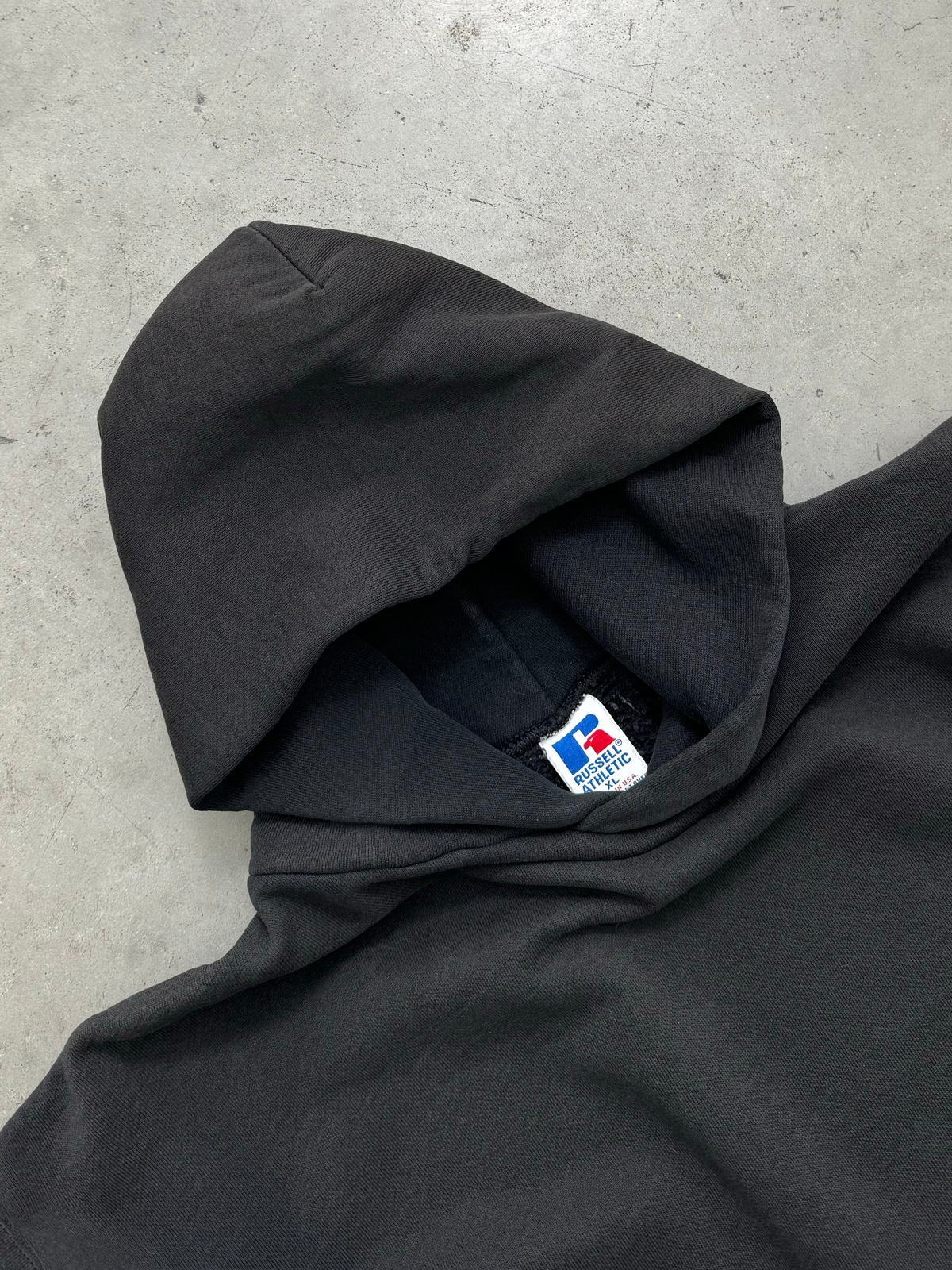 SUN FADED BLACK RUSSELL HOODIE - 1990S