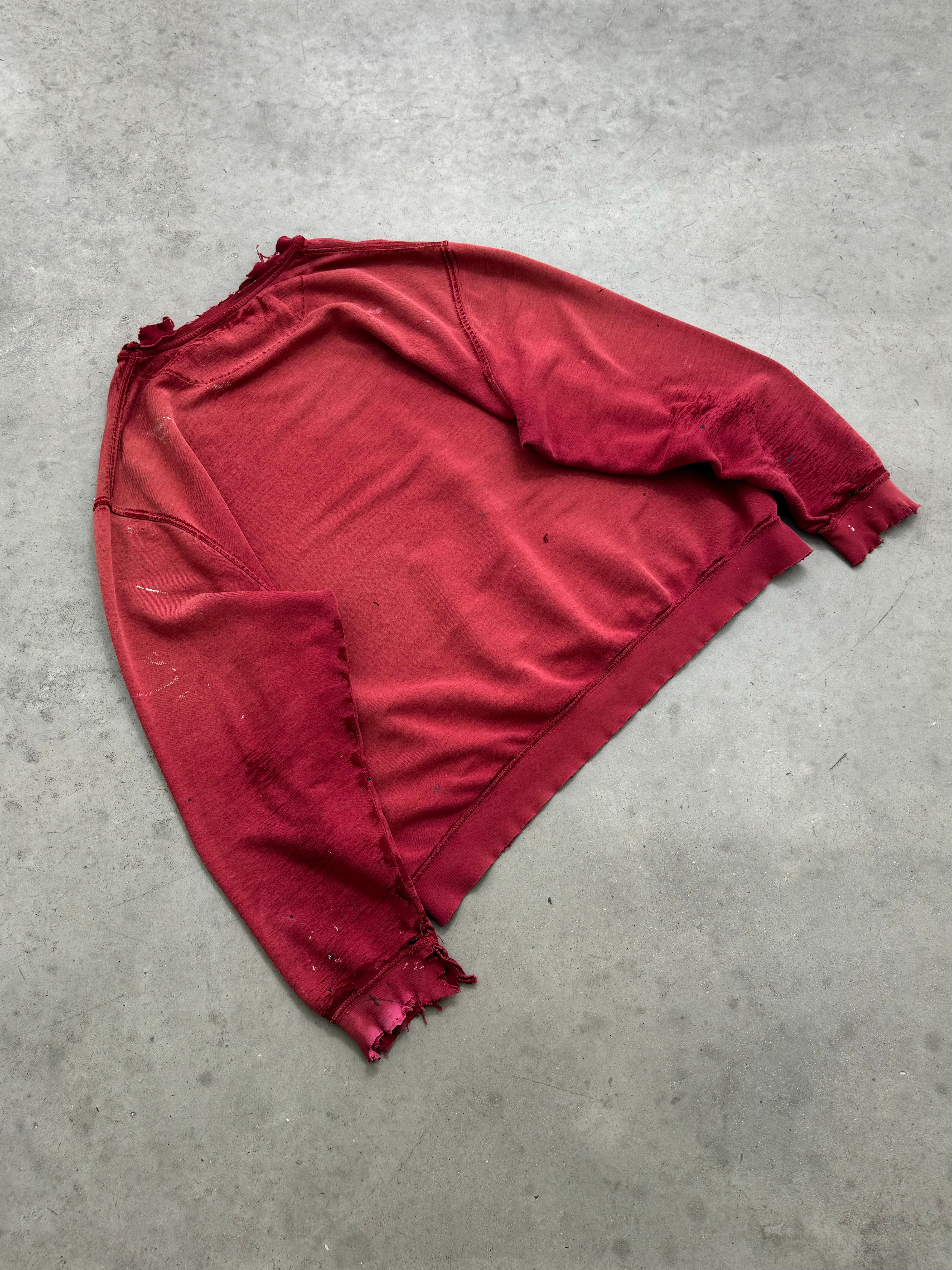 FADED RED & DISTRESSED NIKE PAINT SPLATTER CREWNECK - 2000S