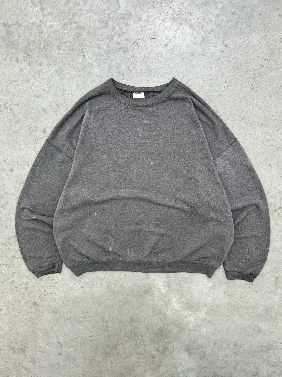 FADED & DISTRESSED CHARCOAL CREWNECK - 1990S