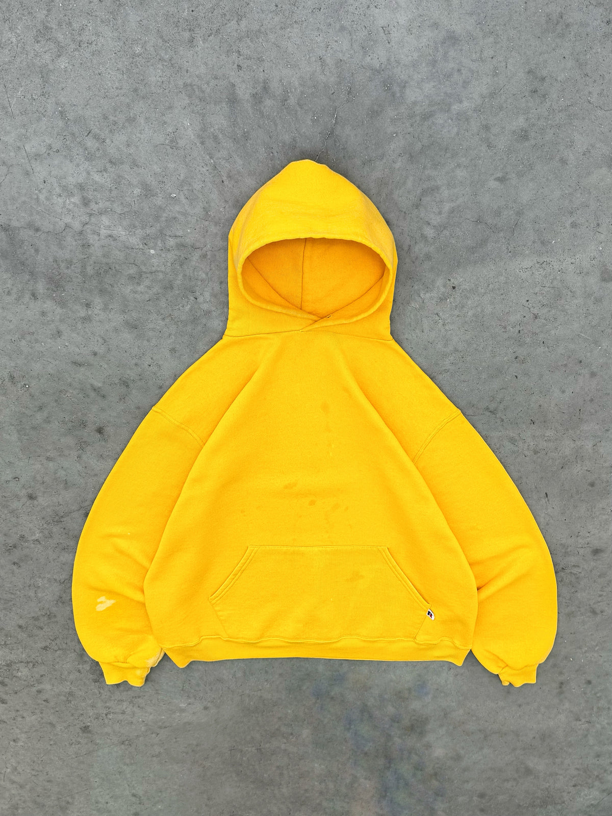 FADED & DISTRESSED YELLOW RUSSELL HOODIE - 1990S