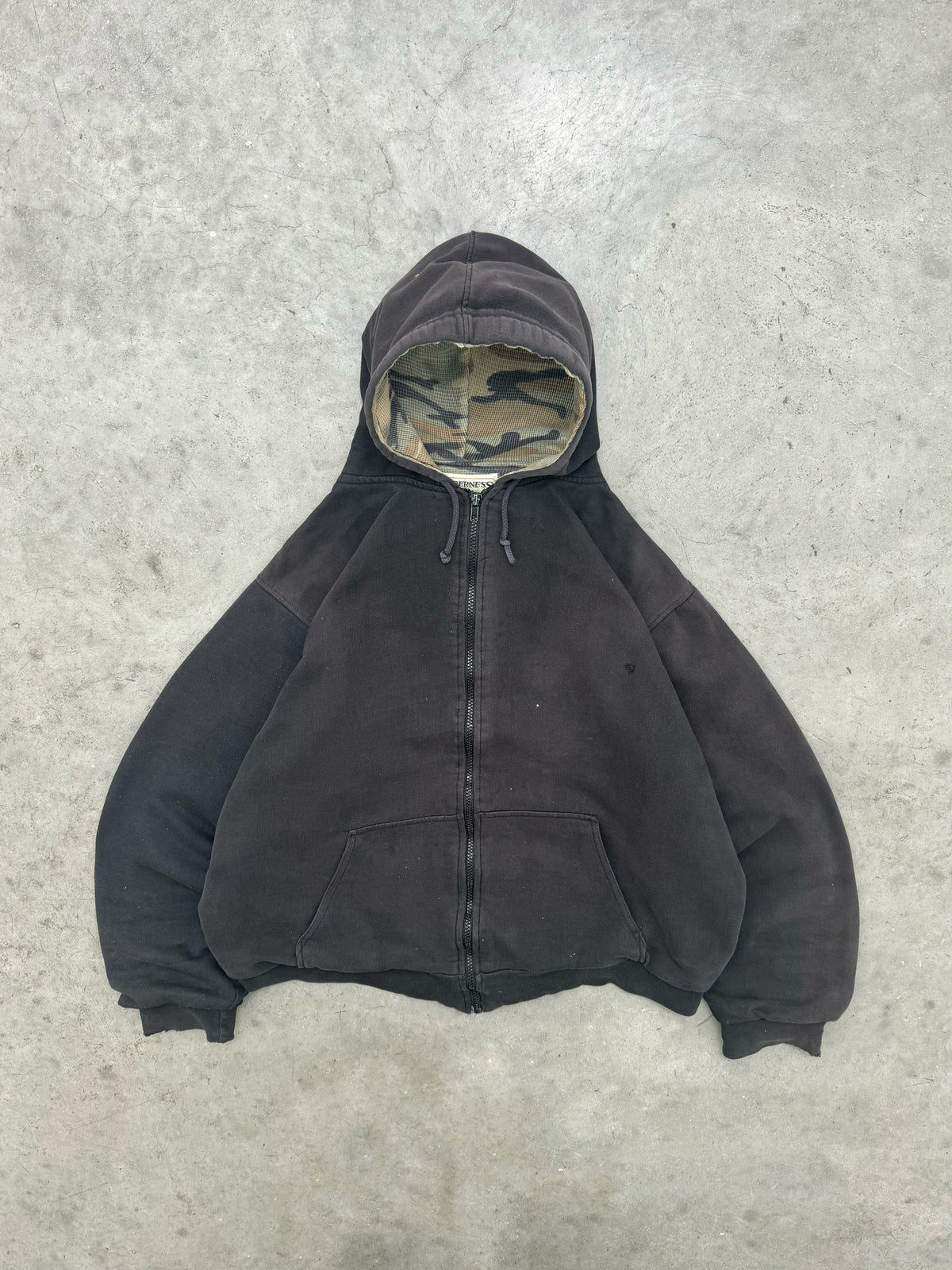 FADED BLACK WOODLAND CAMO WAFFLE KNIT ZIP-UP HOODIE - 1990S