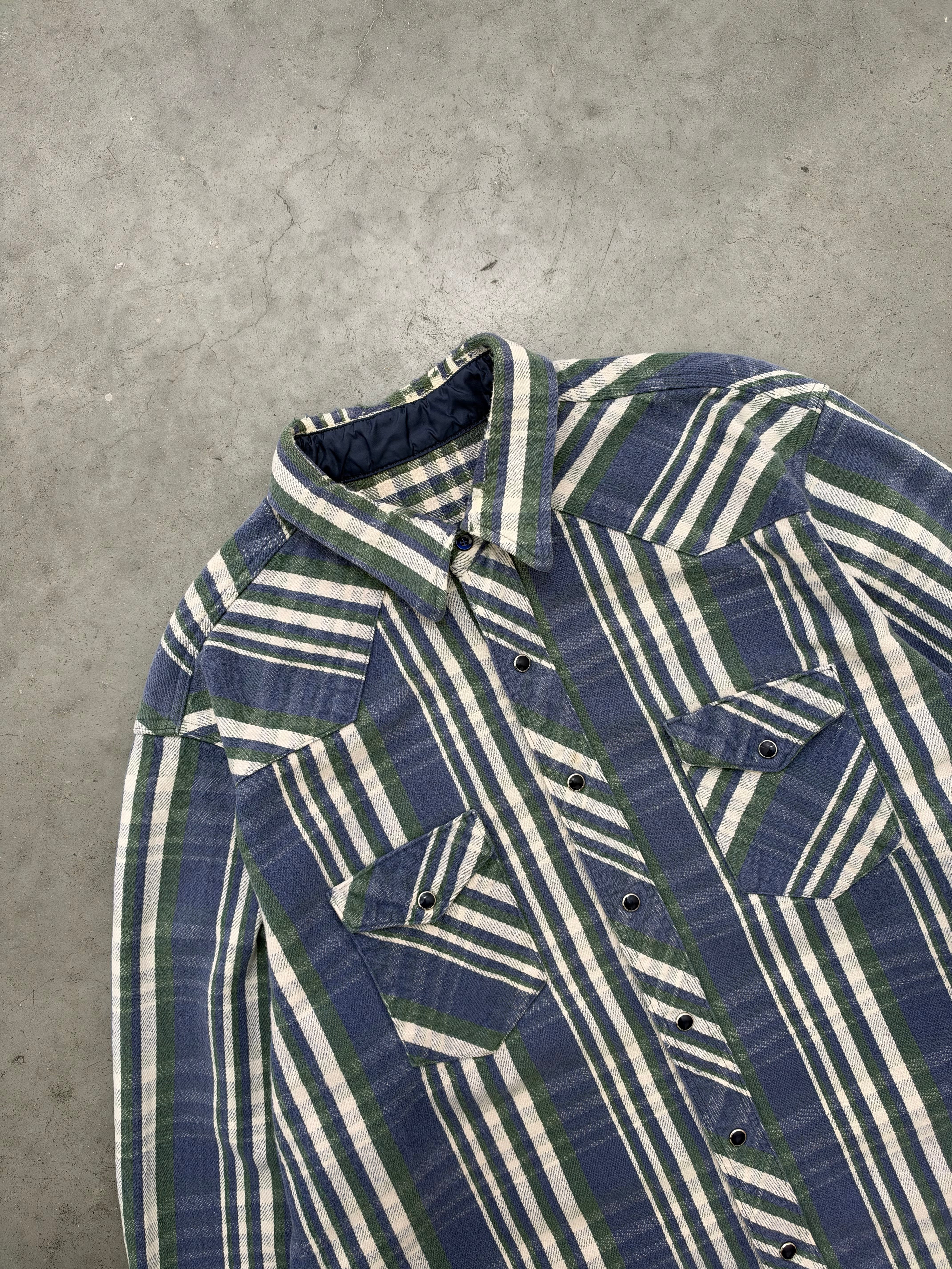 FADED BLUE PLAID SNAP BUTTON FLANNEL SHIRT - 1980S