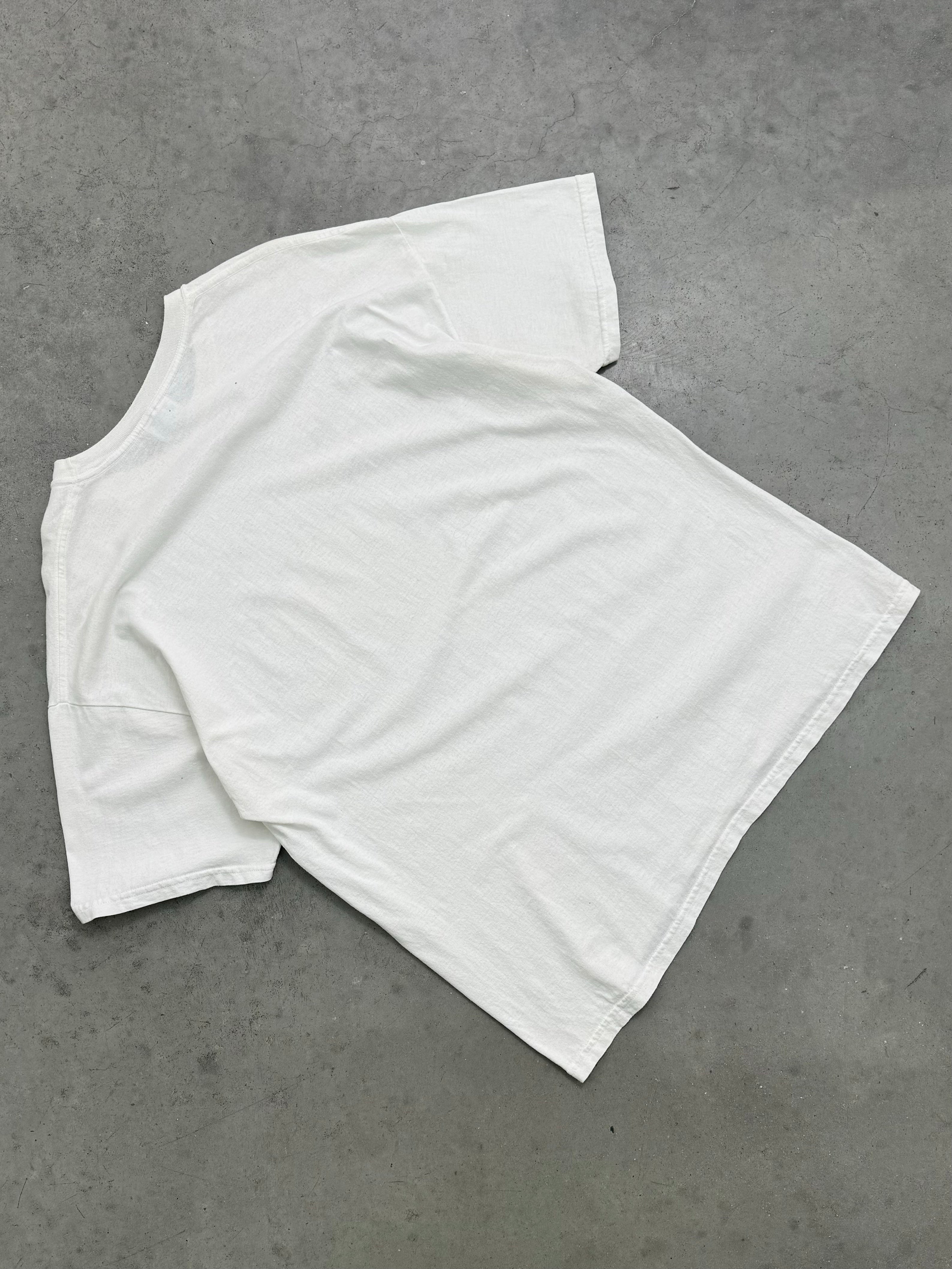WHITE "IS THAT YOUR FINAL ANSWER?" TEE - 2000S
