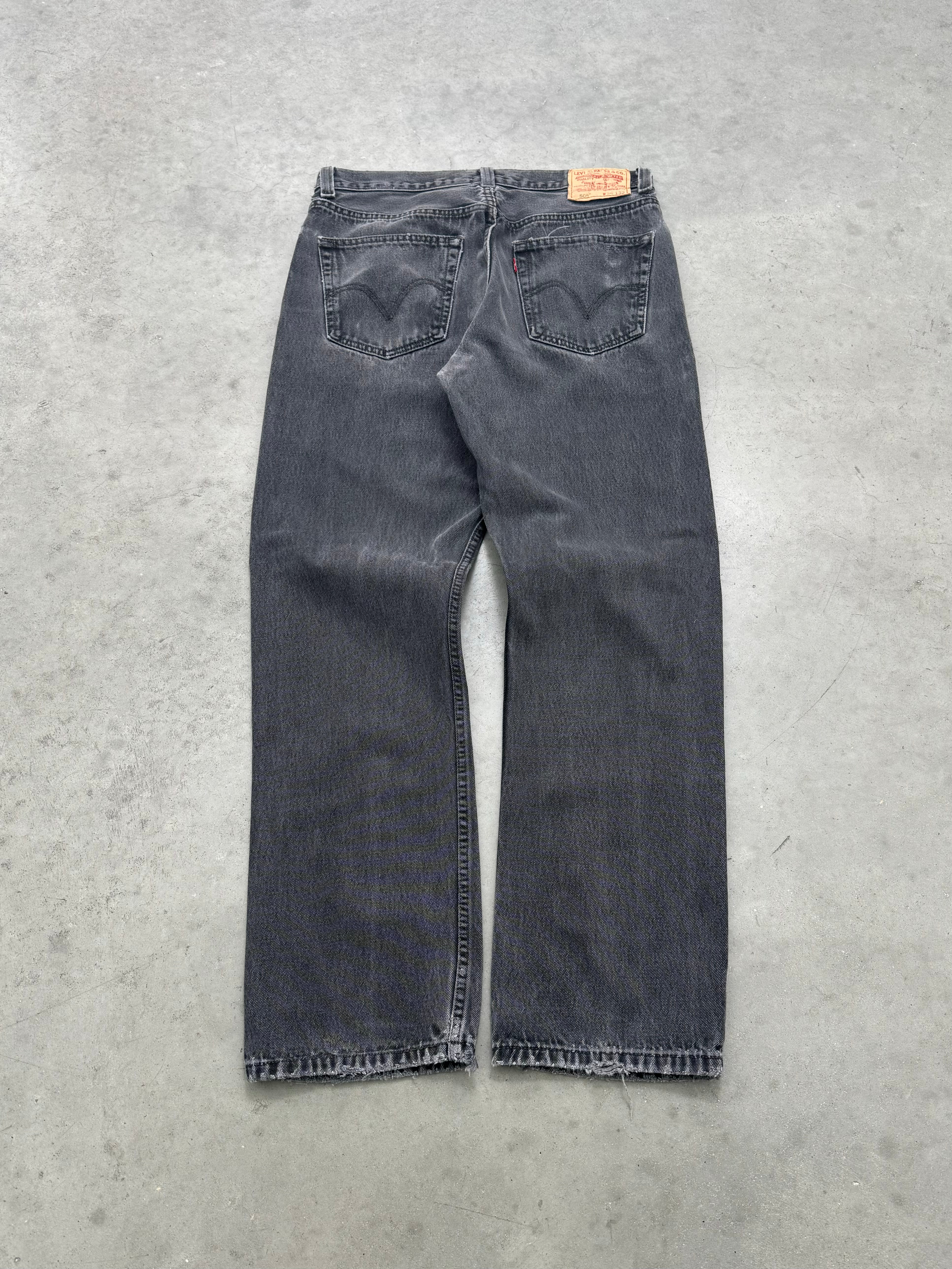 FADED BLACK LEVIS 505 JEANS - 2000S