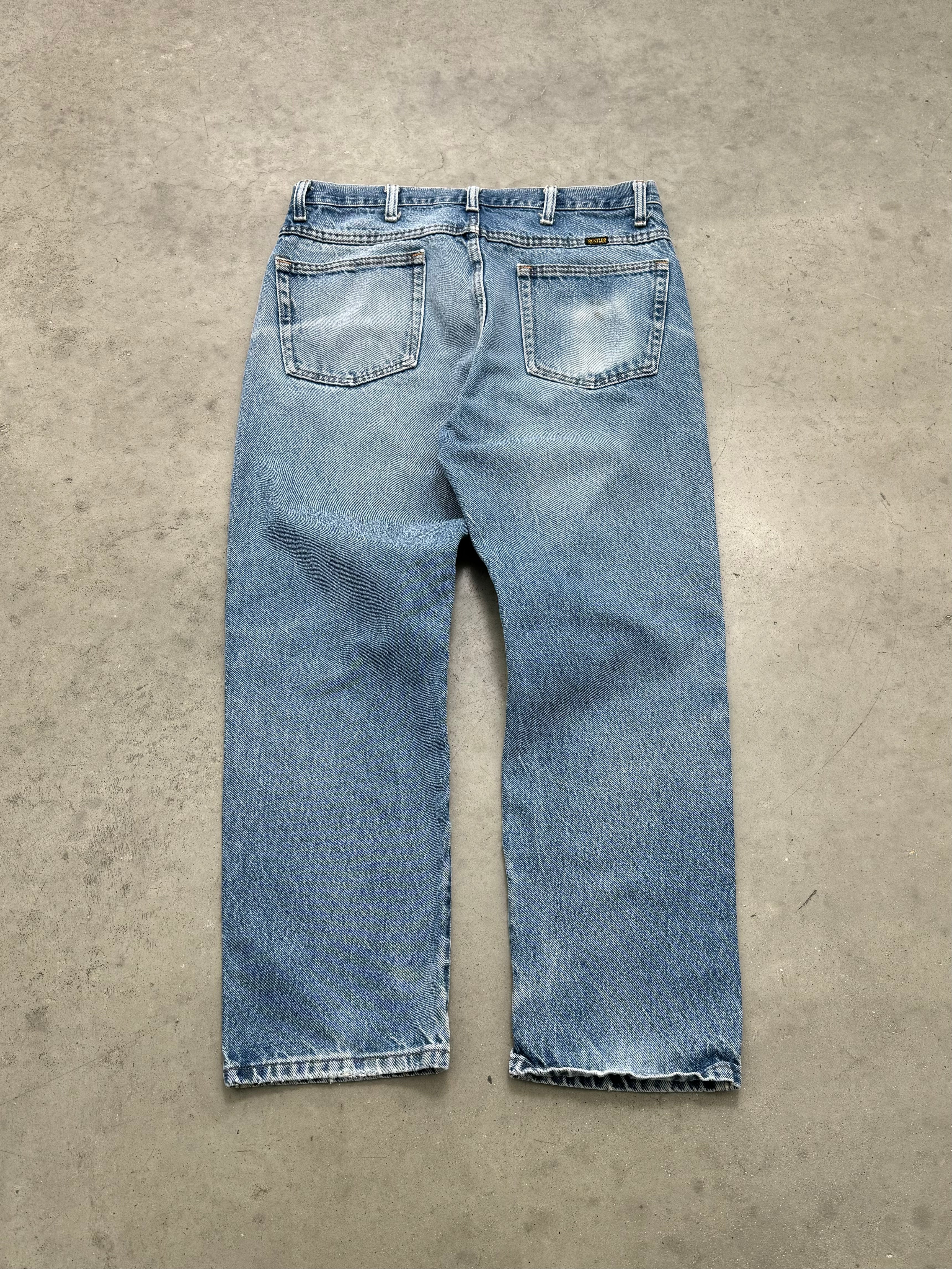 FADED BLUE & DISTRESSED STRAIGHT LEG JEANS - 2000S