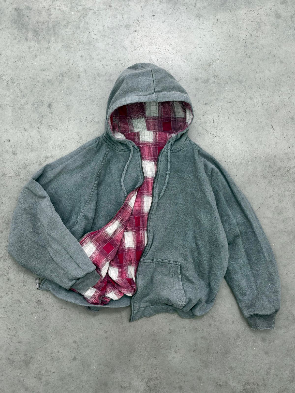 FADED CEMENT GREY FLANNEL LINED RAGLAN ZIP-UP HOODIE - 1990S