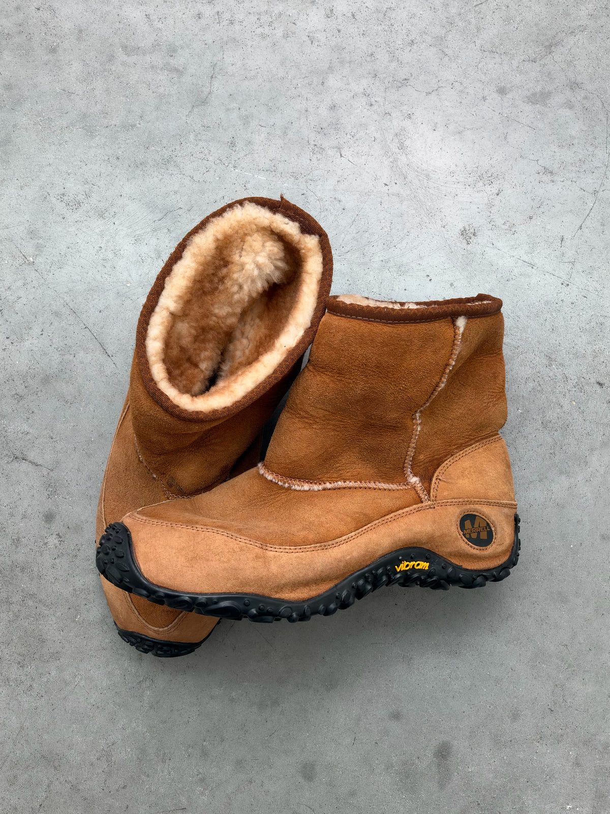 MERRELL YETI BOOTS - TAN