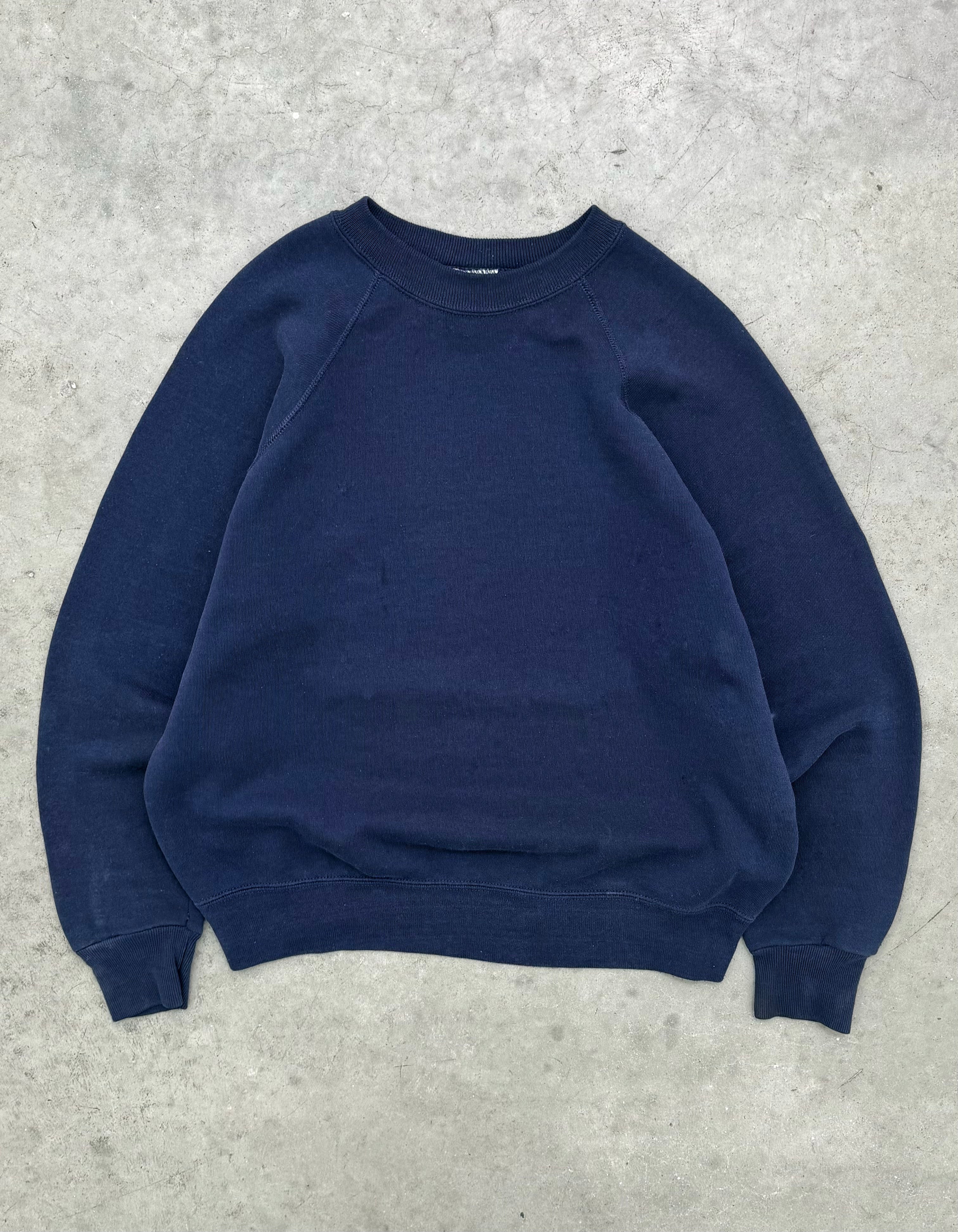 FADED NAVY RAGLAN CREWNECK -1980S