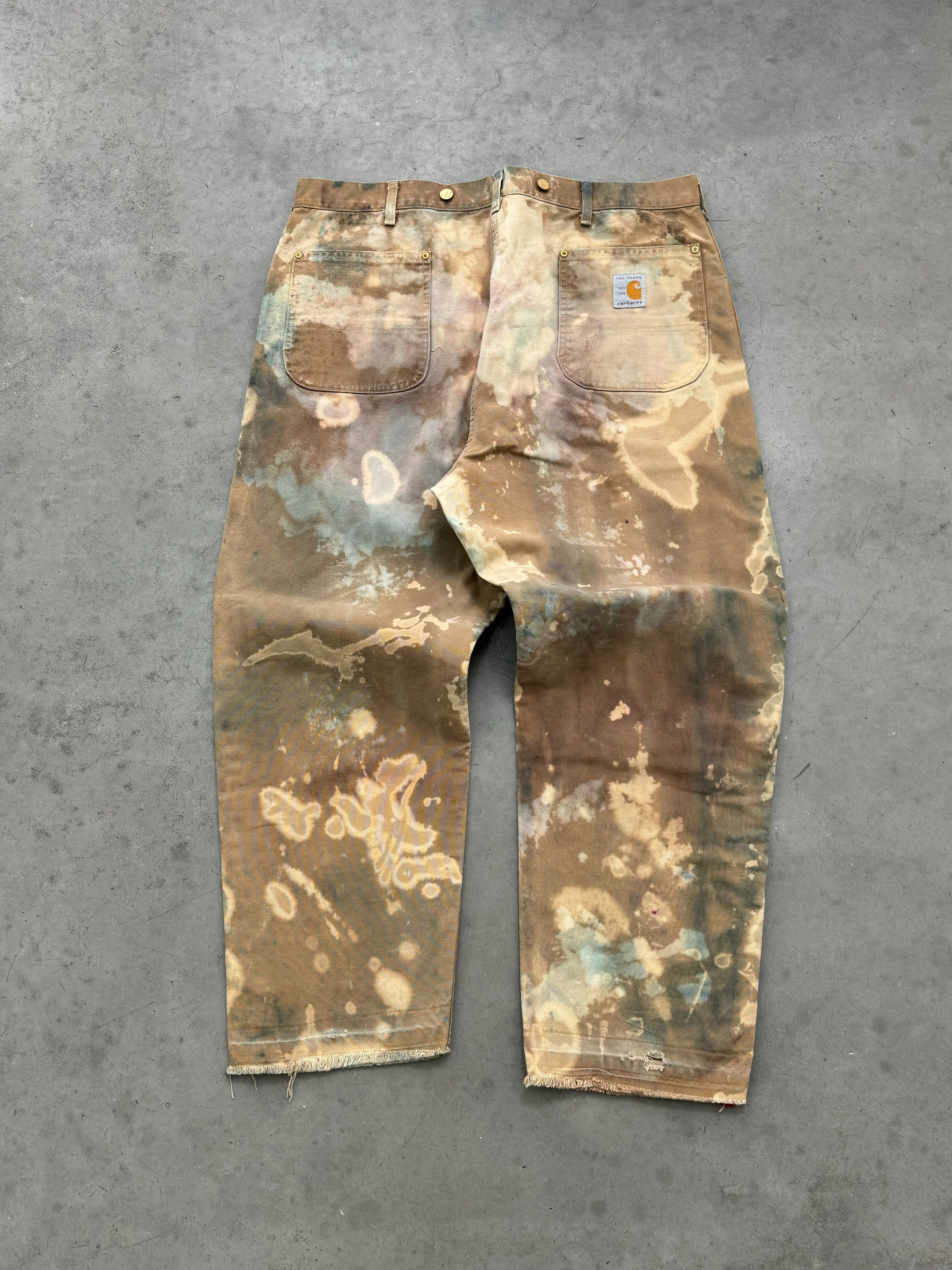 DISTRESSED & FADED TAN PAINT SPLATTER COVERALL PANTS - 1980S