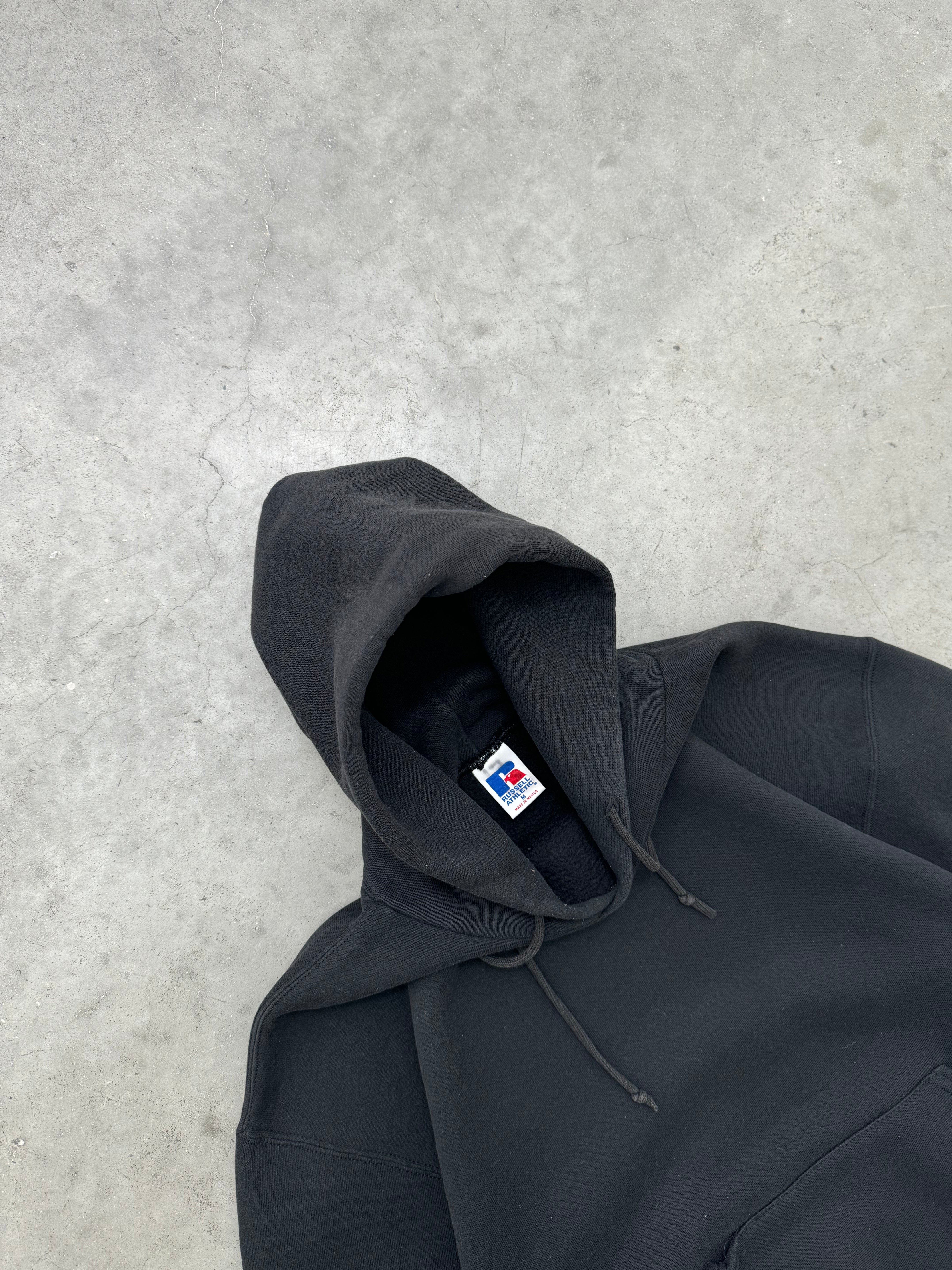 SUN FADED BLACK RUSSELL "BELLAIRE" HOODIE - 1990S
