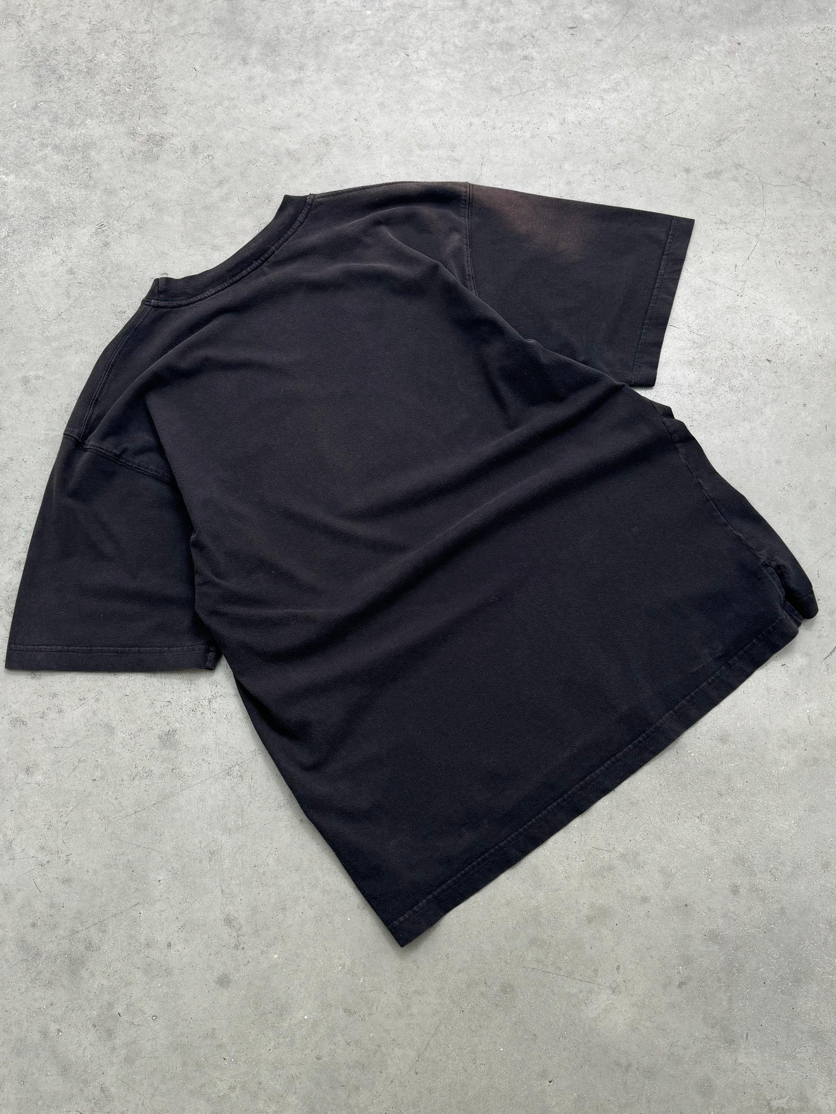 SUN FADED BLACK PORSCHE TEE - 2000S