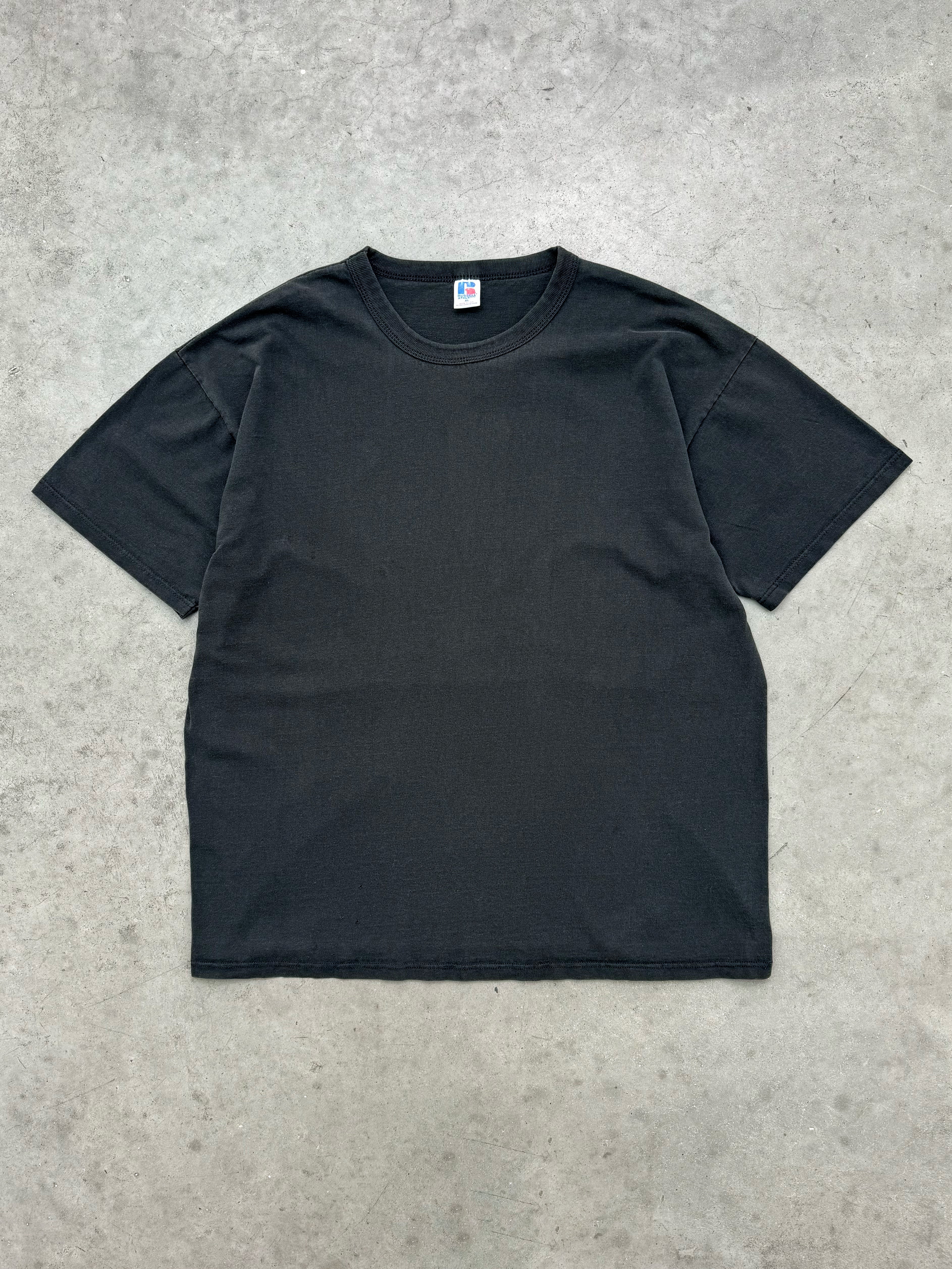 FADED PITCH BLACK RUSSELL TEE - 1990S
