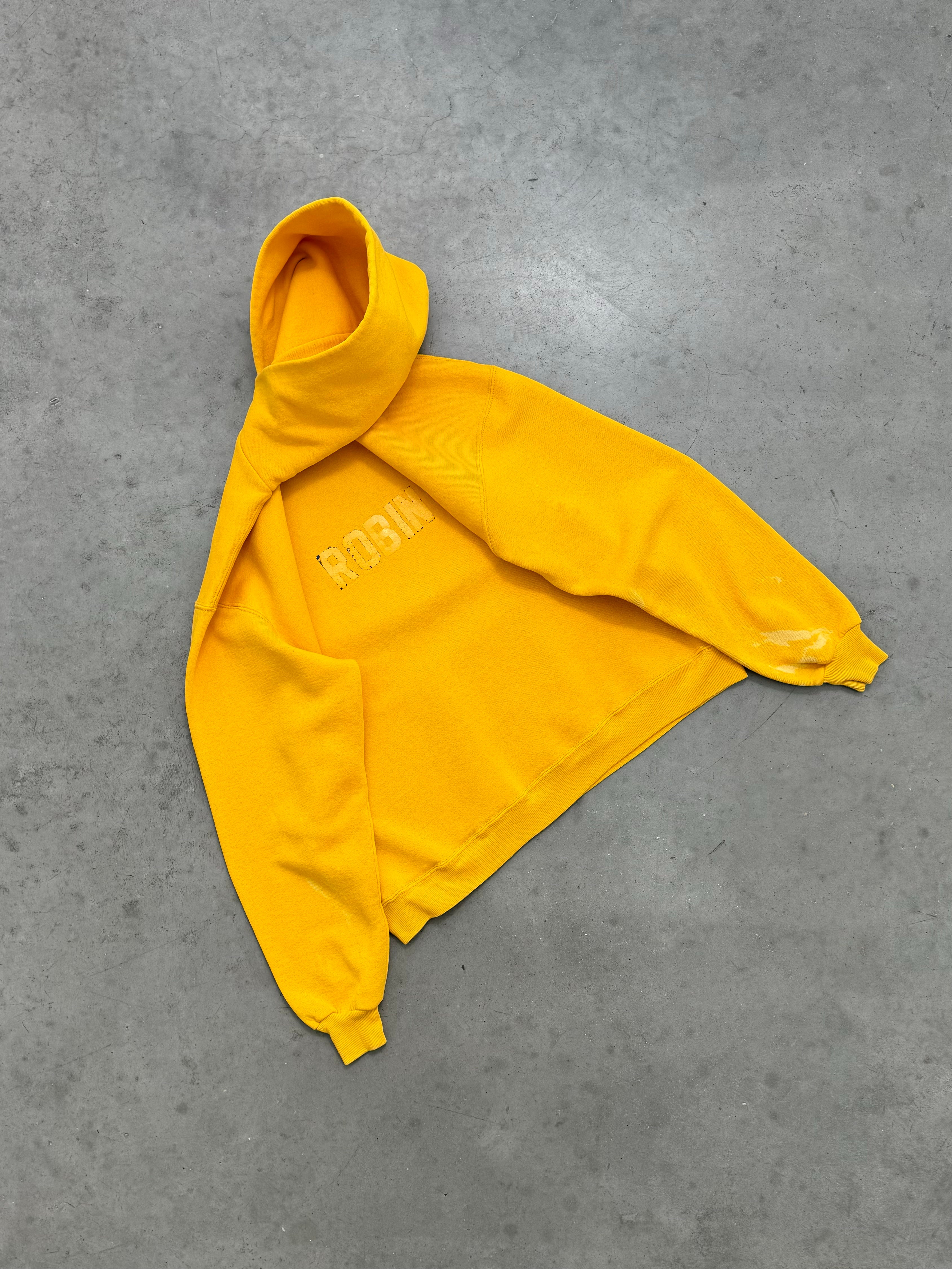 FADED & DISTRESSED YELLOW RUSSELL HOODIE - 1990S