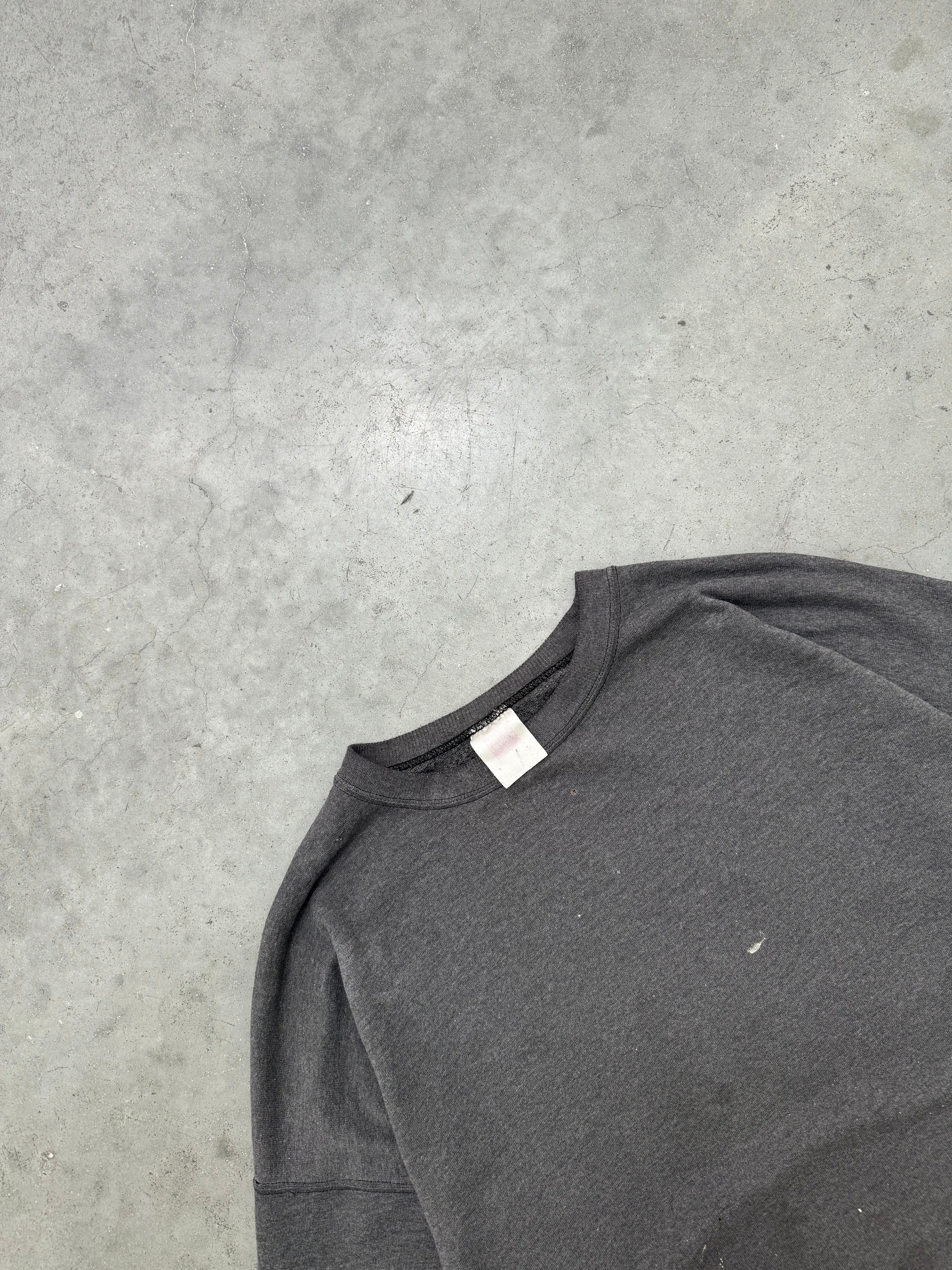 FADED & DISTRESSED CHARCOAL CREWNECK - 1990S